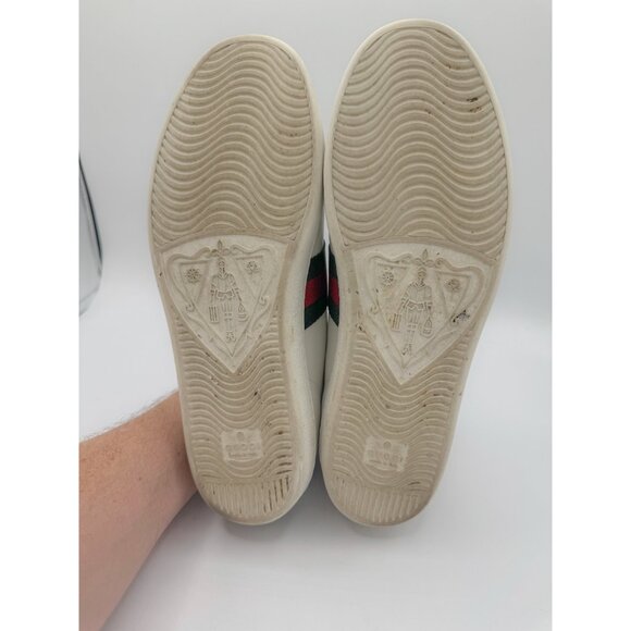 Gucci New Ace Bee Embroidered Sneakers - Picture 13 of 14
